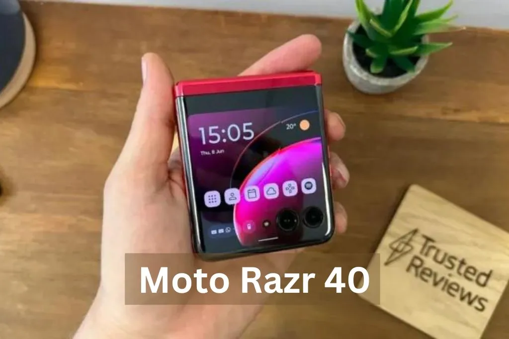 Moto Razr 40